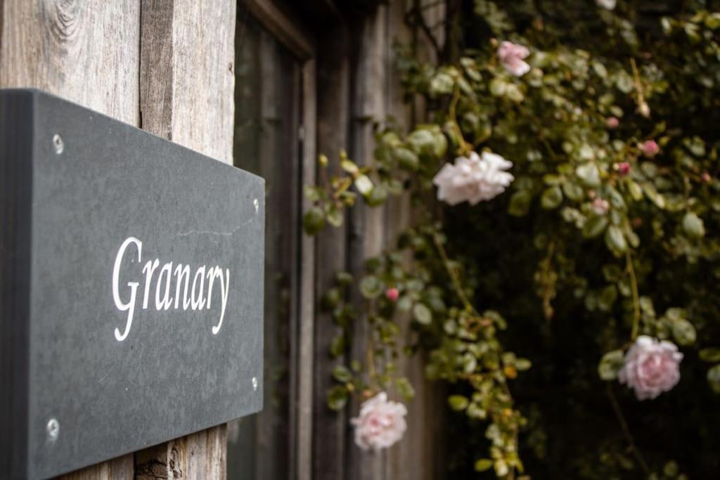 Apartamento The Granary Barbrook Exterior foto